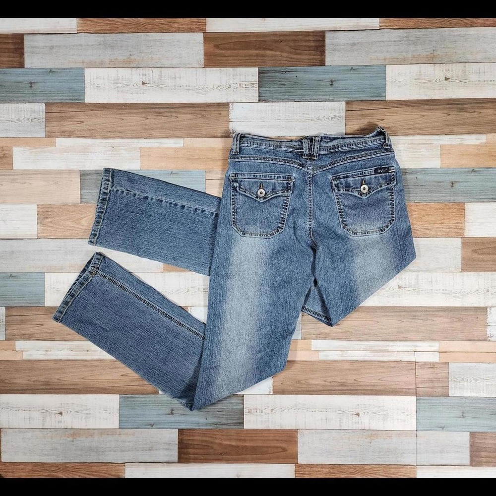 Revolt Womens Straight Leg Jeans Medium Wash Button Flap Pocket Blue Size 9 Y2K